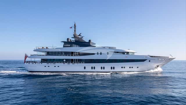 LUNA B 66m / 217ft motor yacht for charter