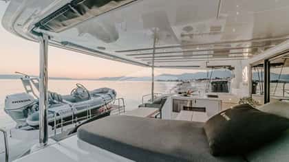 TRI WING 18m sailing yacht charter, photo 13