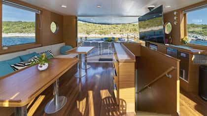 GREEN RAY 28m sailing yacht charter, photo 9