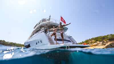 Rush X © YachtShot L062