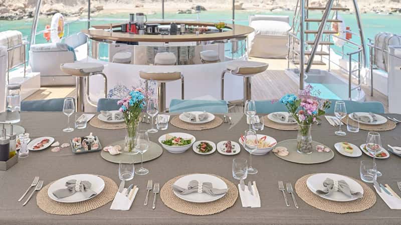 PURA VIDA 35m motor yacht charter, photo 4