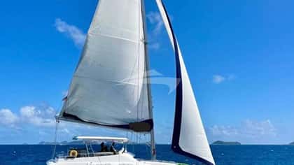 SHIPS & GIGGLES 18m sailing yacht charter, photo 10