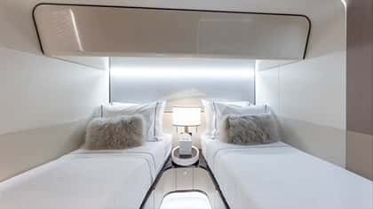PIER PRESSURE 27m motor yacht charter, photo 10