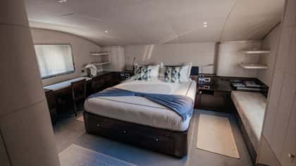 LADY IN BLUE 41m motor yacht charter, photo 13