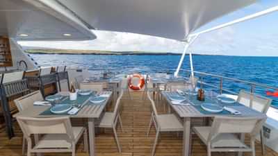 Al fresco - sun deck