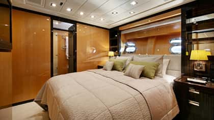 BO 29m motor yacht charter, photo 12