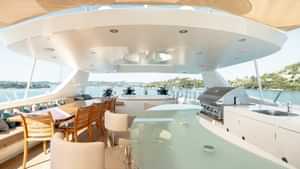 Sundeck bar