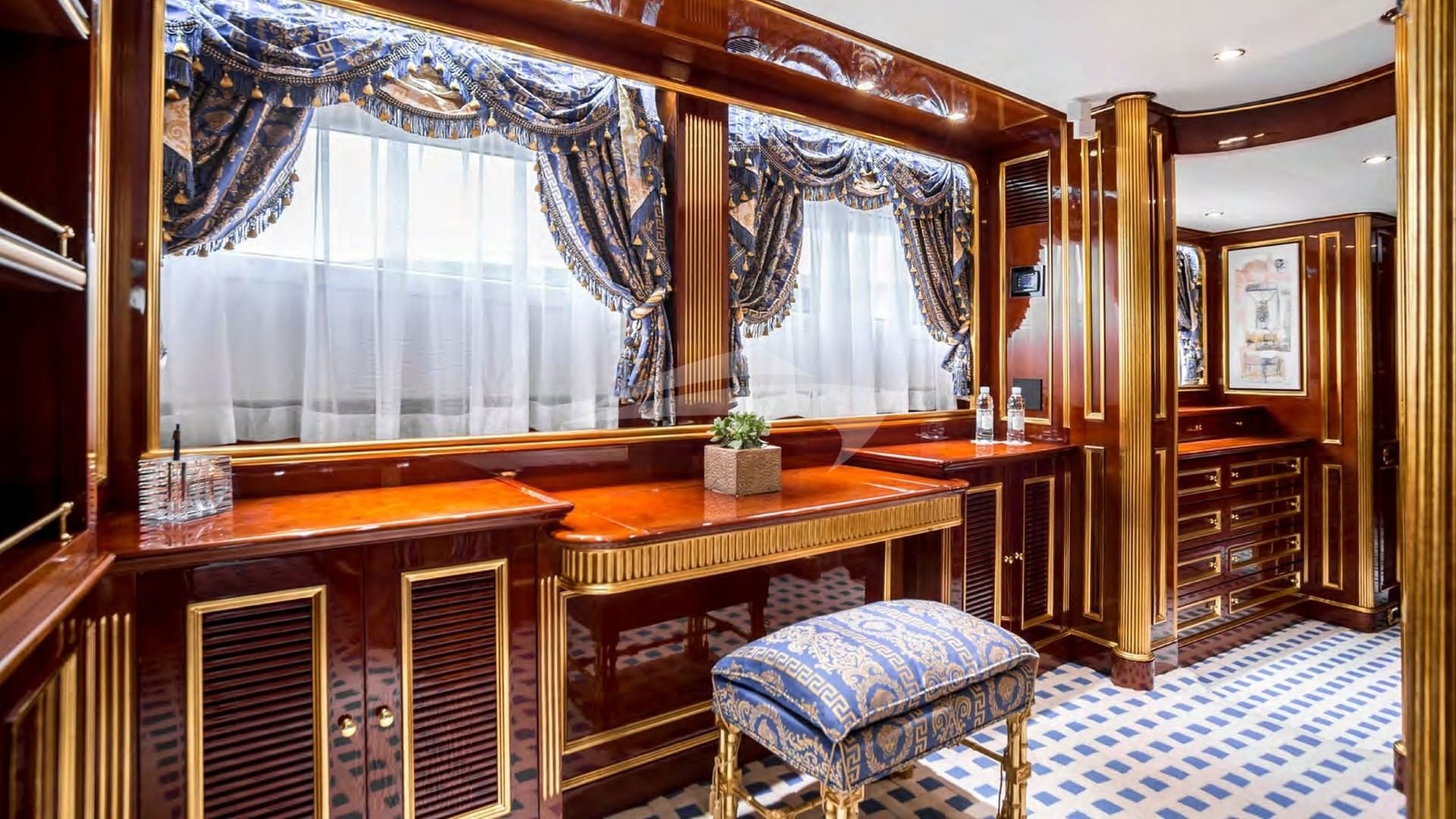 Master stateroom
