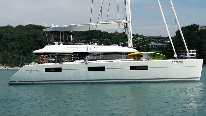 SIX DEGREES 19m sailing yacht charter
