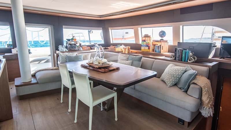 JUSTIFIED HORIZONS 20m sailing yacht charter, photo 10
