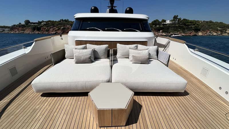 FLORI 29m motor yacht charter, photo 3