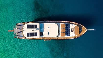 ALWAYS SMILE 33m motor yacht charter, photo 11