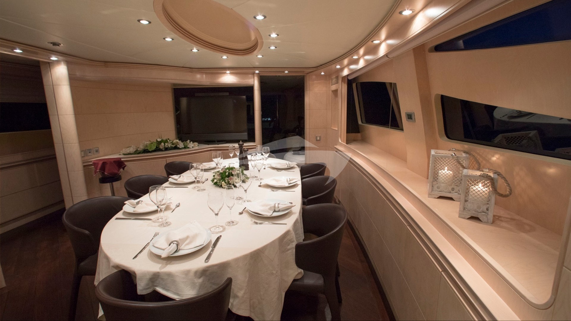 Formal Dining