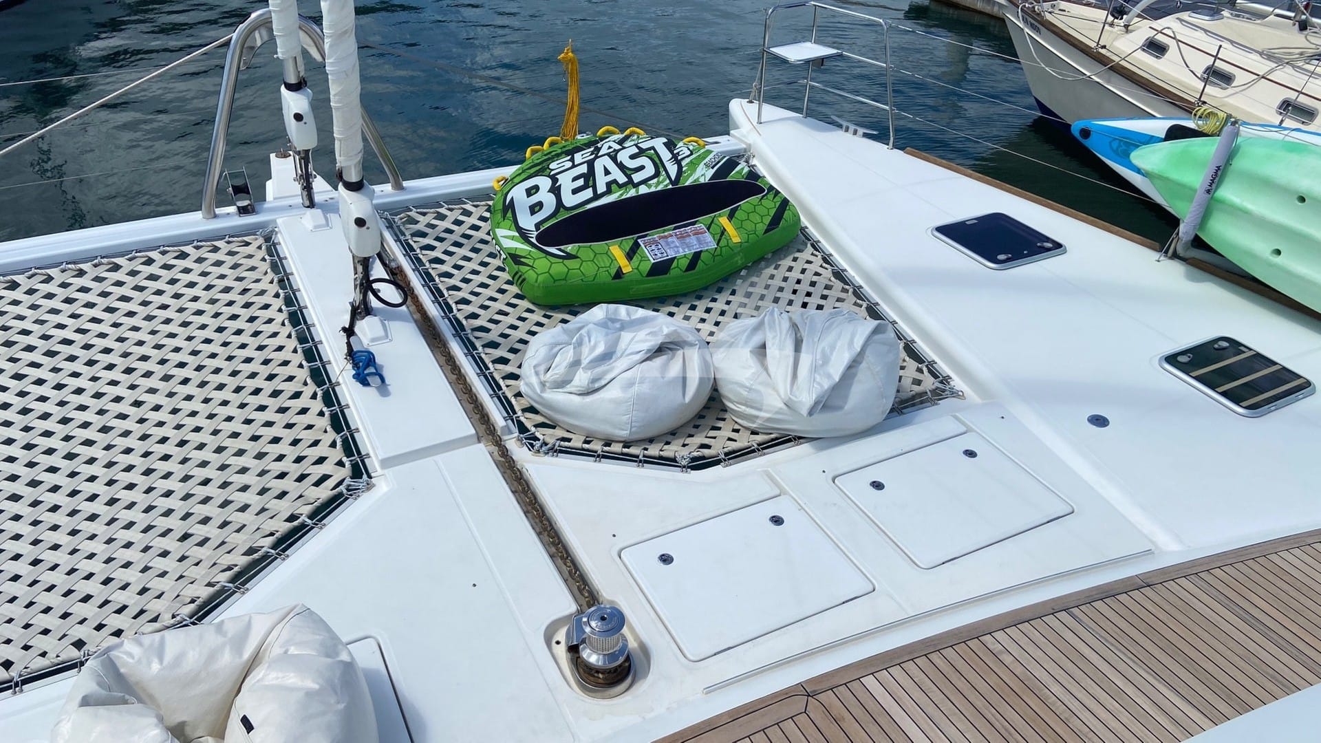 Foredeck with beanbag chairs