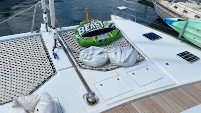 Foredeck with beanbag chairs