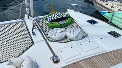 Foredeck with beanbag chairs