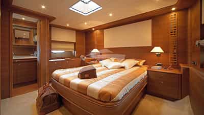 Primary cabin - Spacious double berth