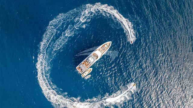 WATERCOLOURS yacht charter photo 2