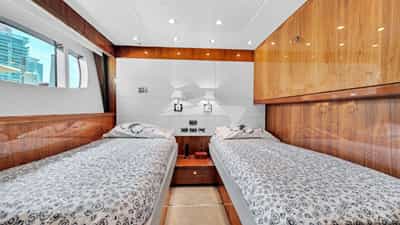Twin Cabin
