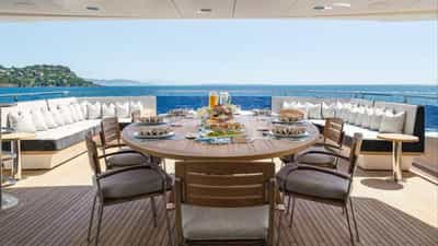 Deck Dining