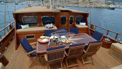 MAR E MAR 24m motor yacht charter, photo 11