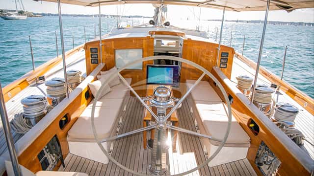 AURELIUS yacht charter photo 5