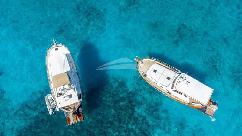 BUCCARA XV 16m motor yacht charter, photo 2