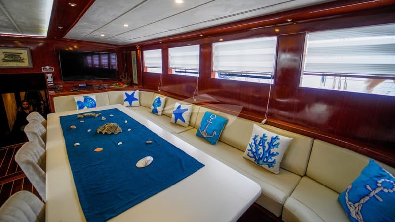 Saloon