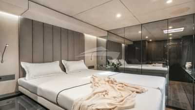 Twin stateroom (convertible)