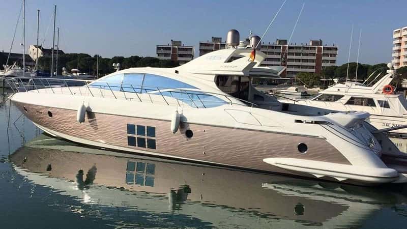 ZIPI ZAPE 22m motor yacht charter