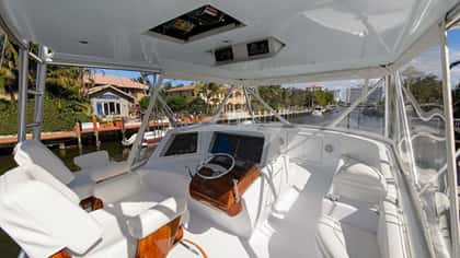 ELECTRIC BILL 18m motor yacht charter, photo 8