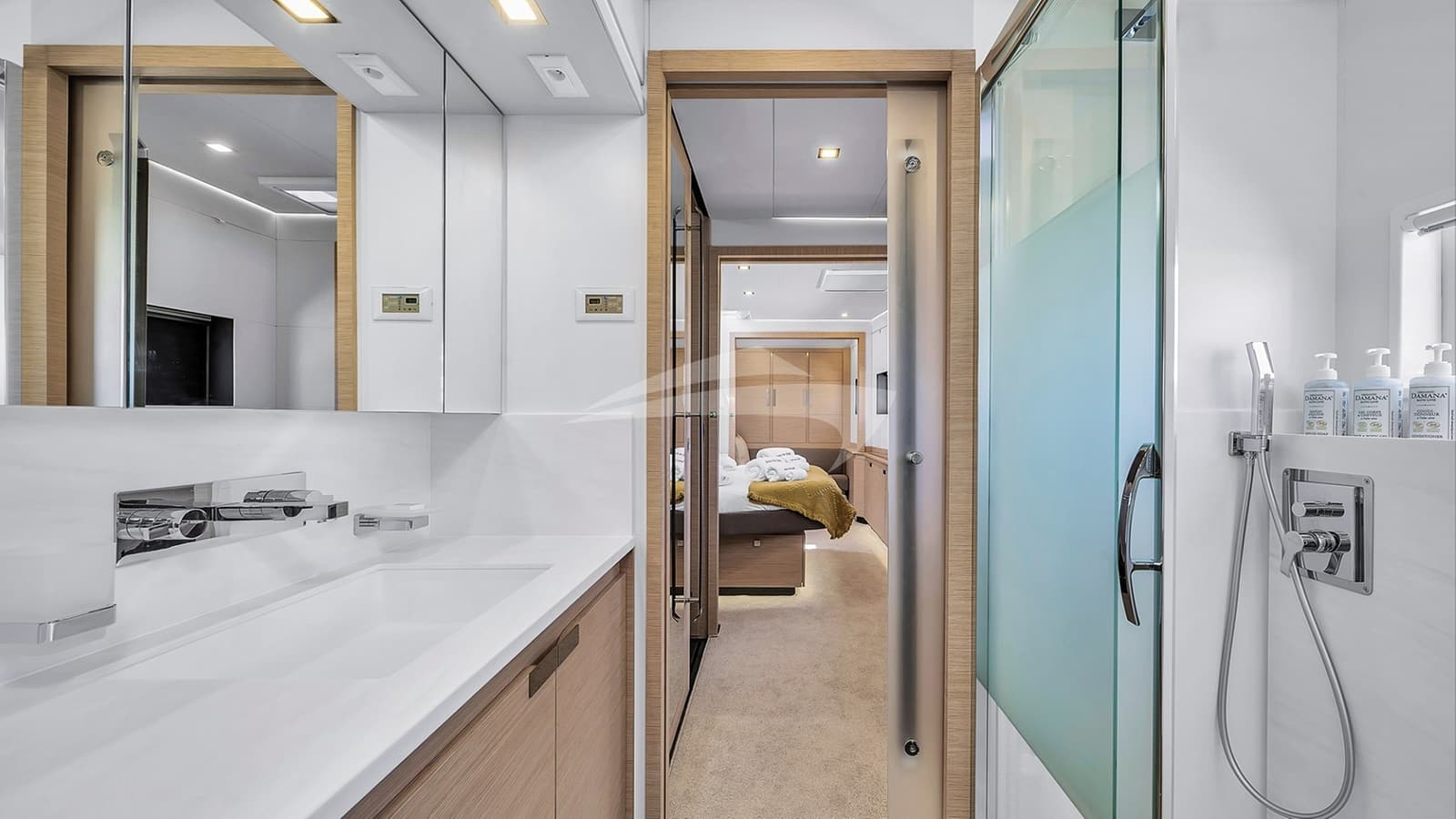 NEOW, photo from the yacht portfolio 15