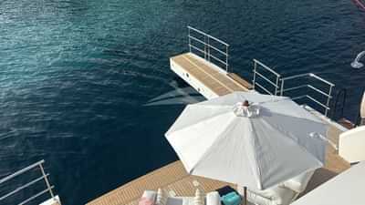 Swim platform / docking station