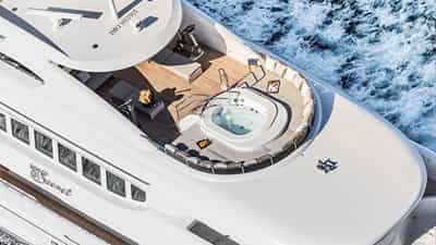 Deck and Jacuzzi