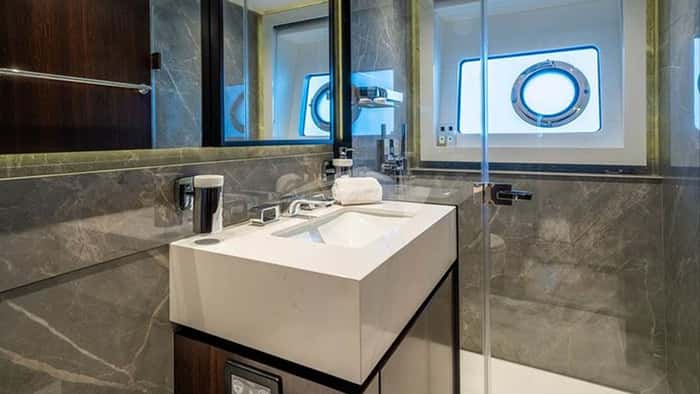 GLASAX 27m motor yacht charter, photo 5