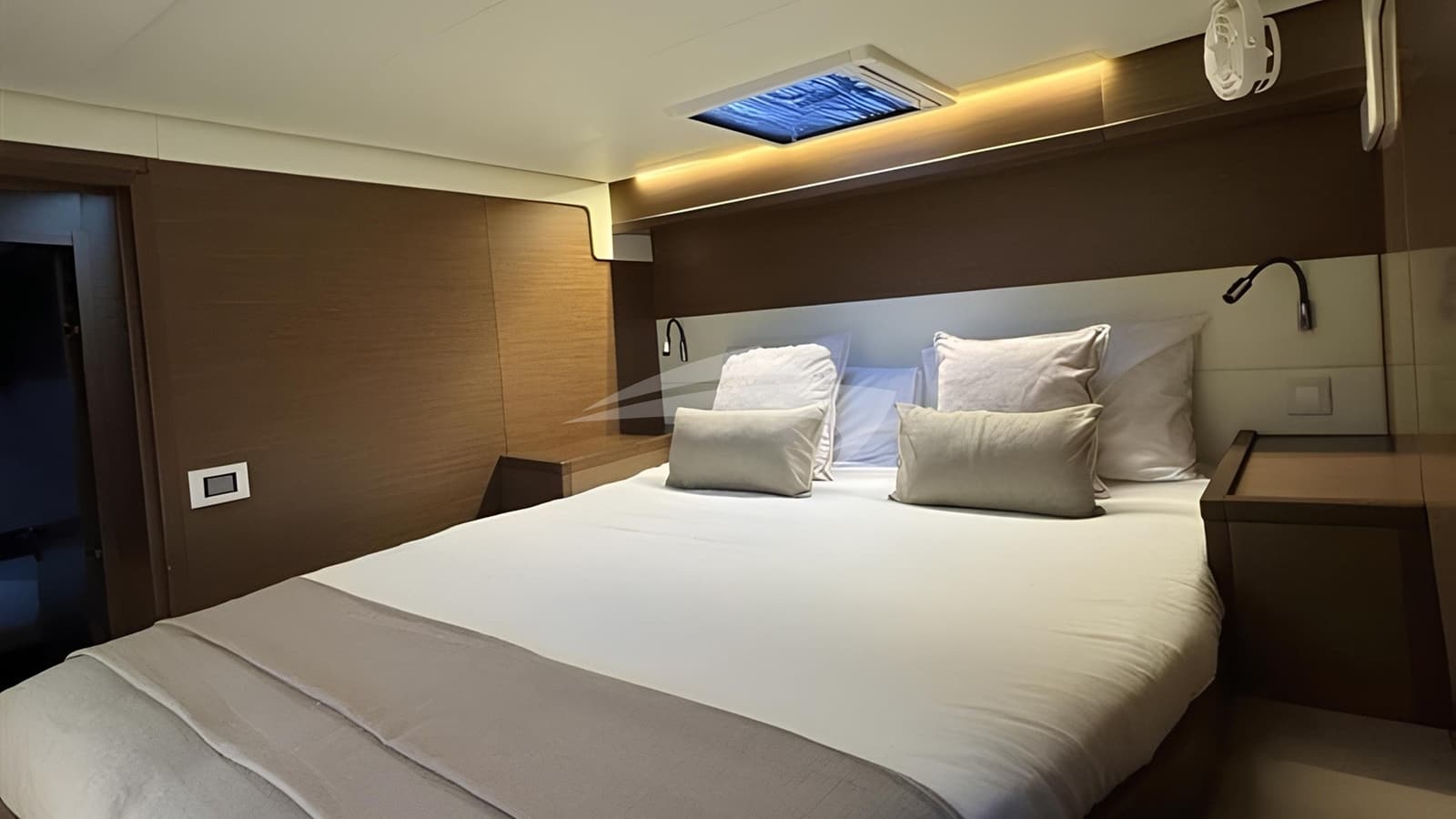JOLIE, photo from the yacht portfolio 13
