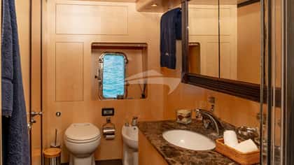 KIGAL 27m motor yacht charter, photo 11