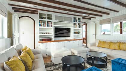 MISCHIEF 30m motor yacht charter, photo 10