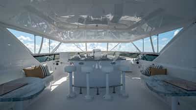 Top deck