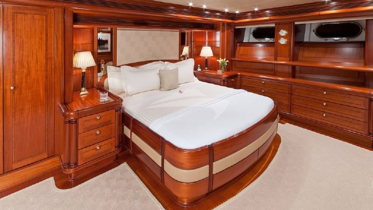HYPERION, Aufnahme aus dem Yachtportfolio