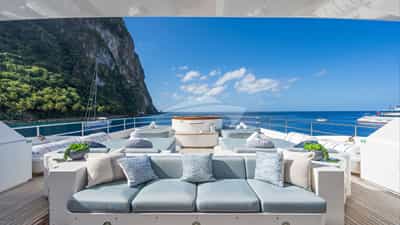 Sundeck