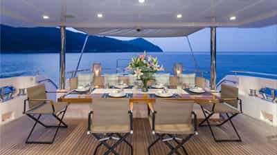 Al Fresco Dining