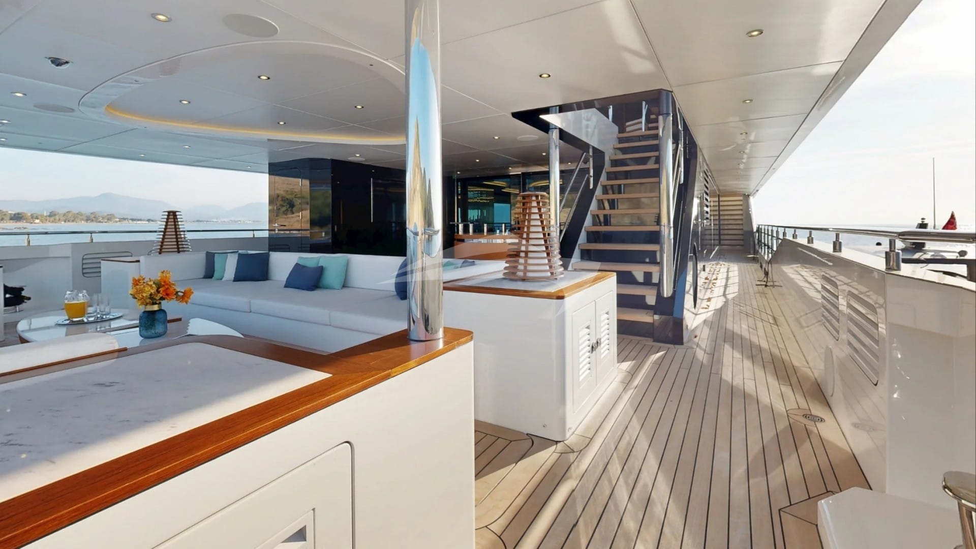 Main Deck Aft Area
