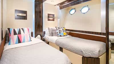 Twin Cabin