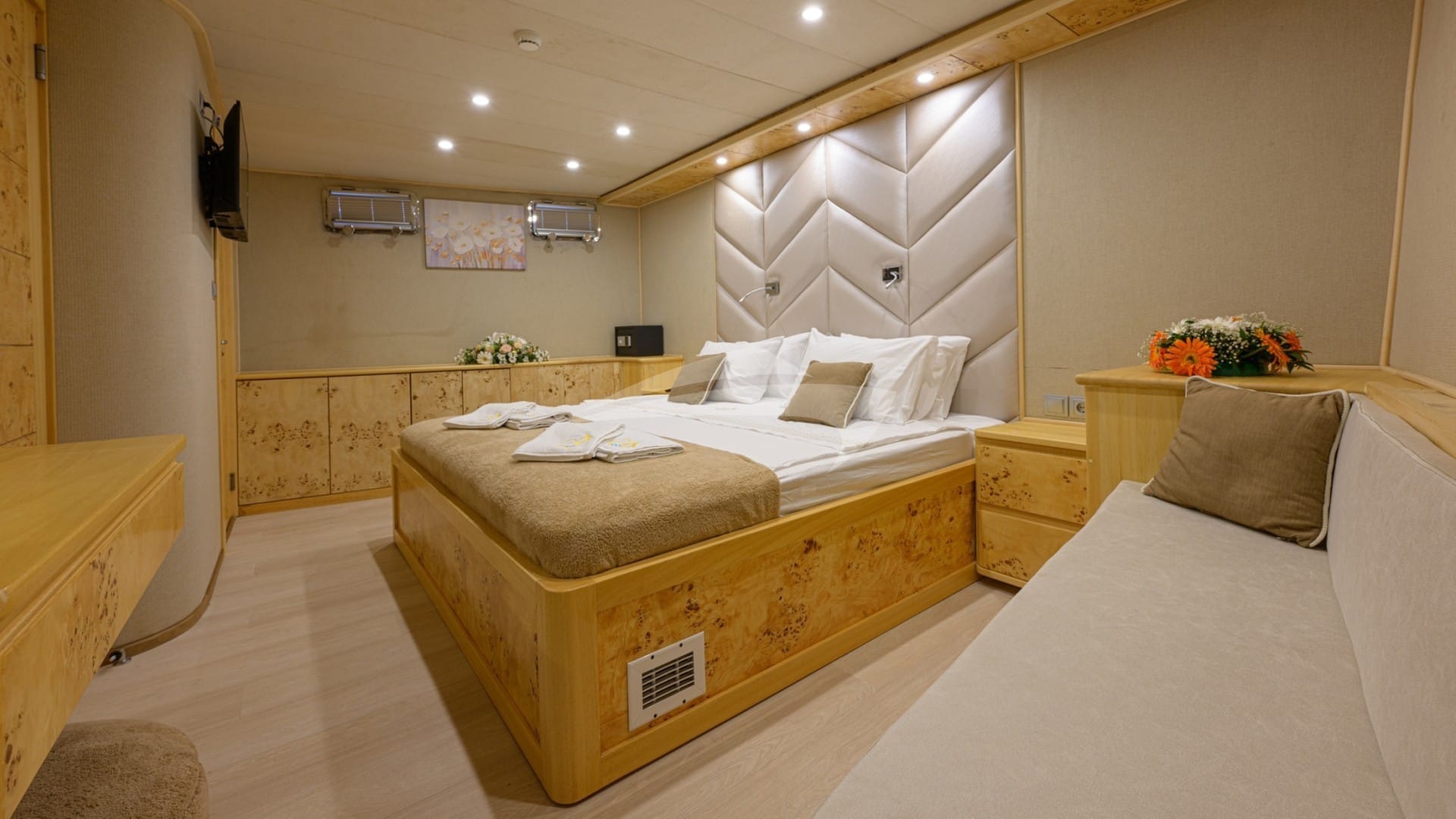 Master Cabin