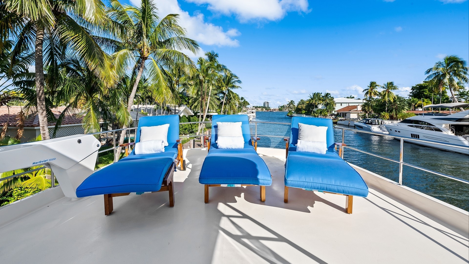 Deck Loungers
