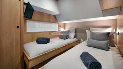 Twin Cabin
