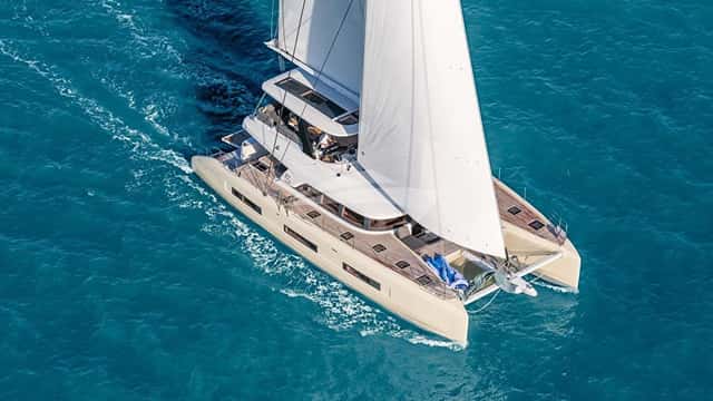 WHITE CAPS 21m sailing yacht for charter