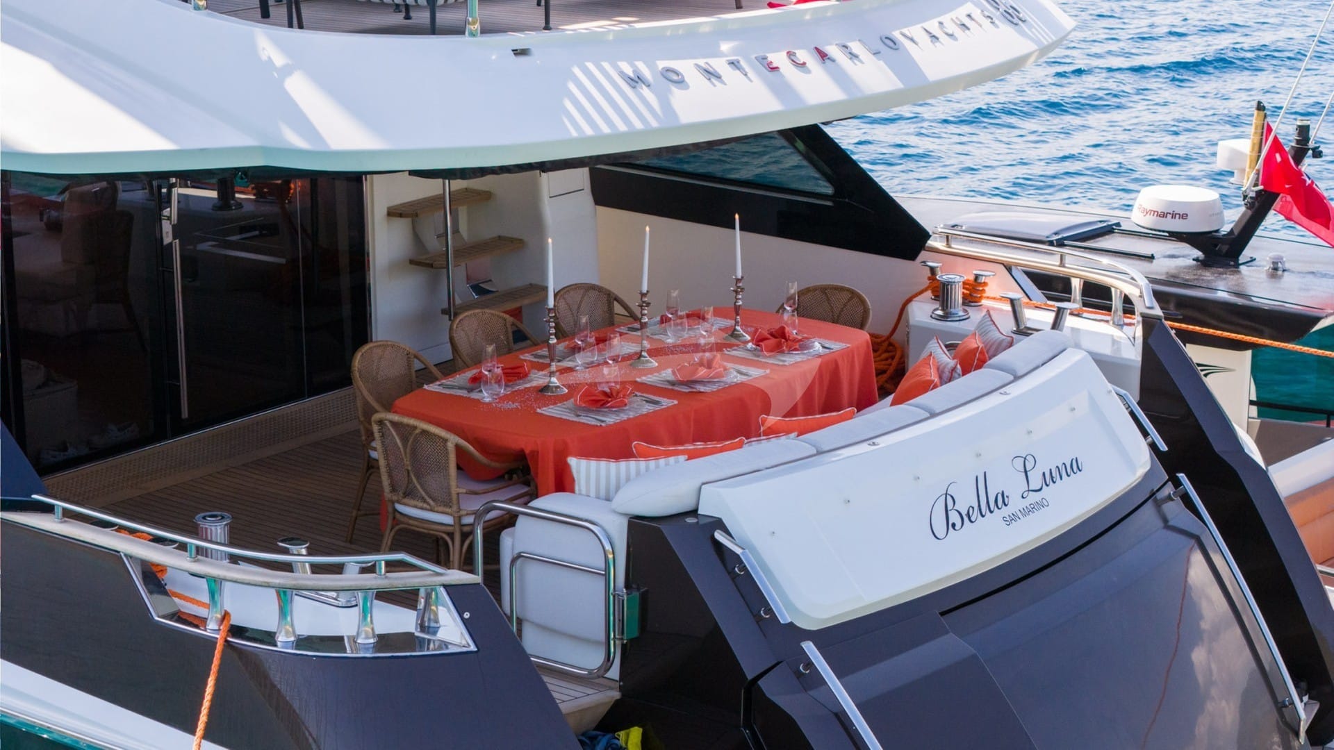 Al fresco dining