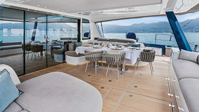 MANE ET NOCTE yacht charter photo 4